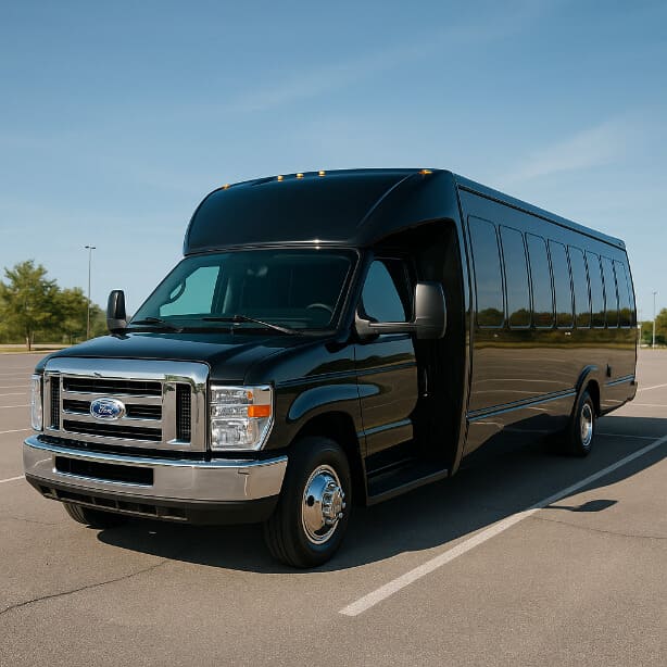 Huntersville Coach Bus Service 18 Passenger Minibus