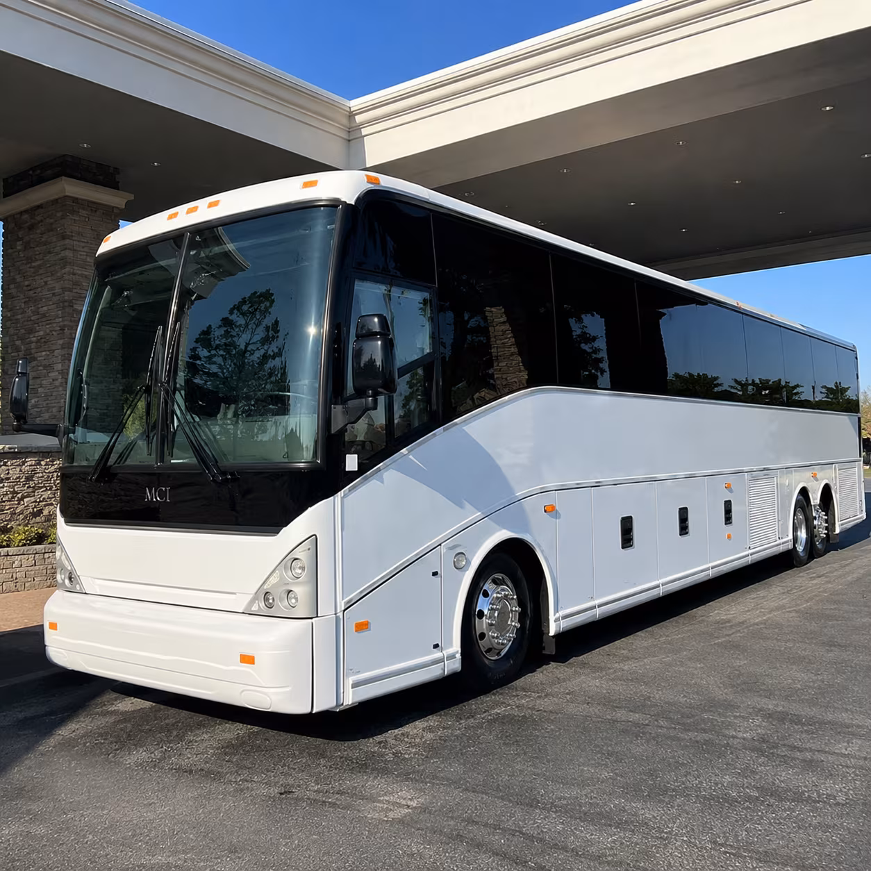 charter buses for corporate events and conference travel in huntersville