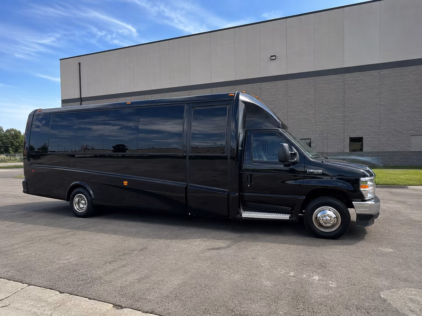 find the perfect transportation for your next corporate event 1