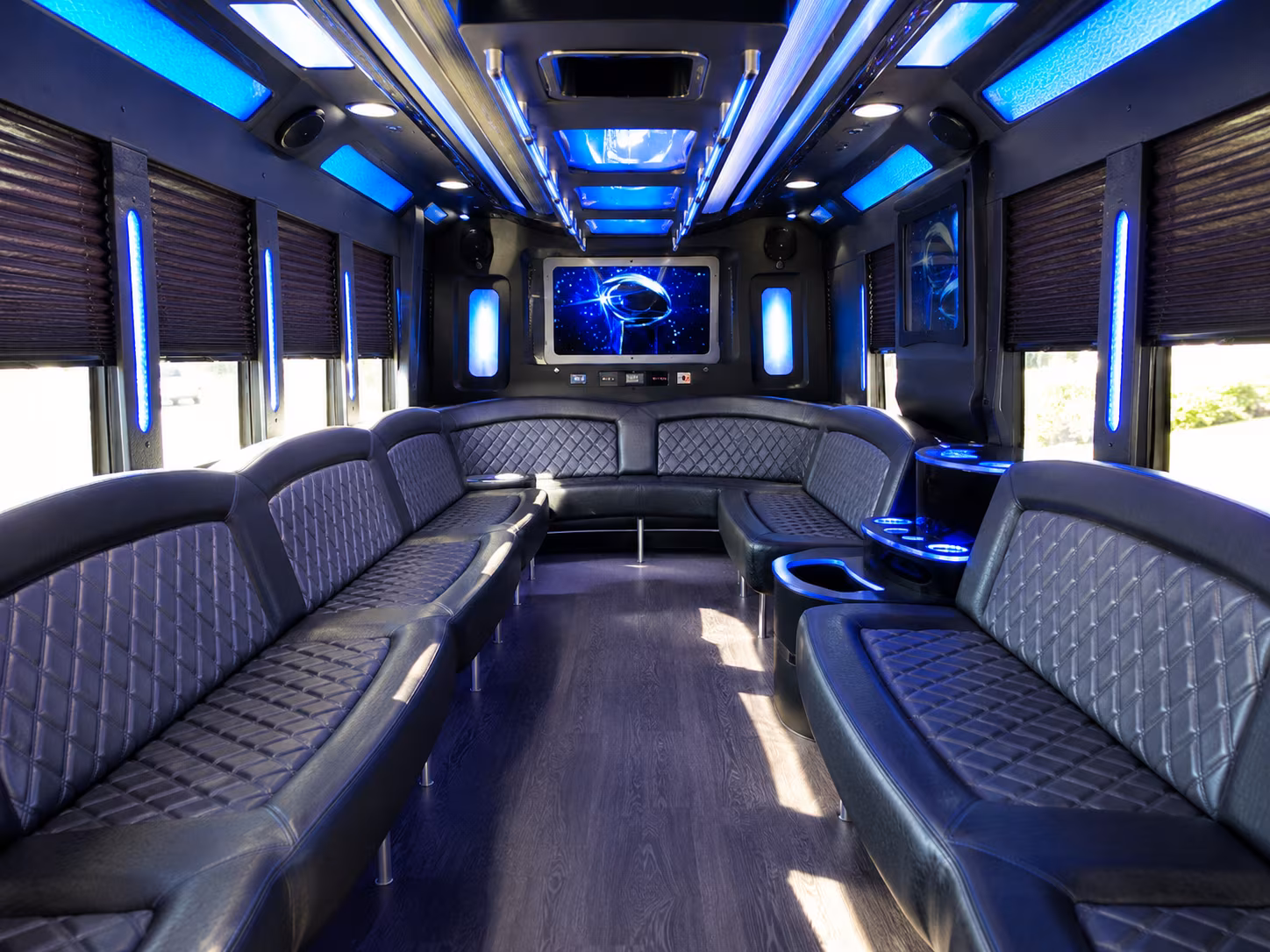 huntersville 28 passenger party bus inside