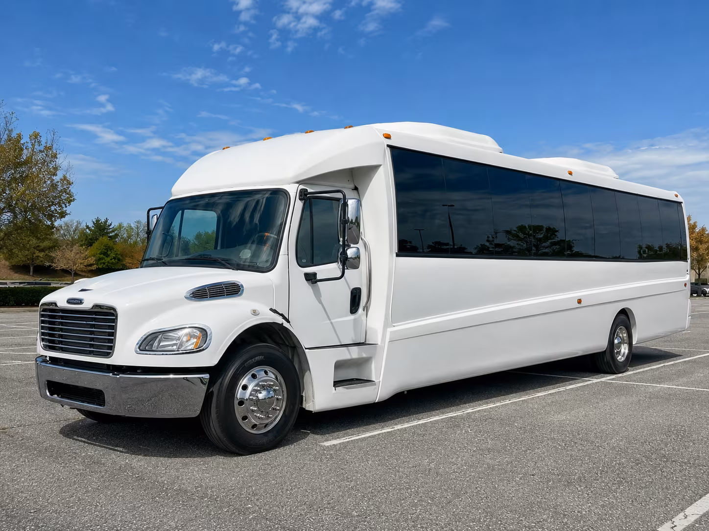 huntersville 30 passenger party bus