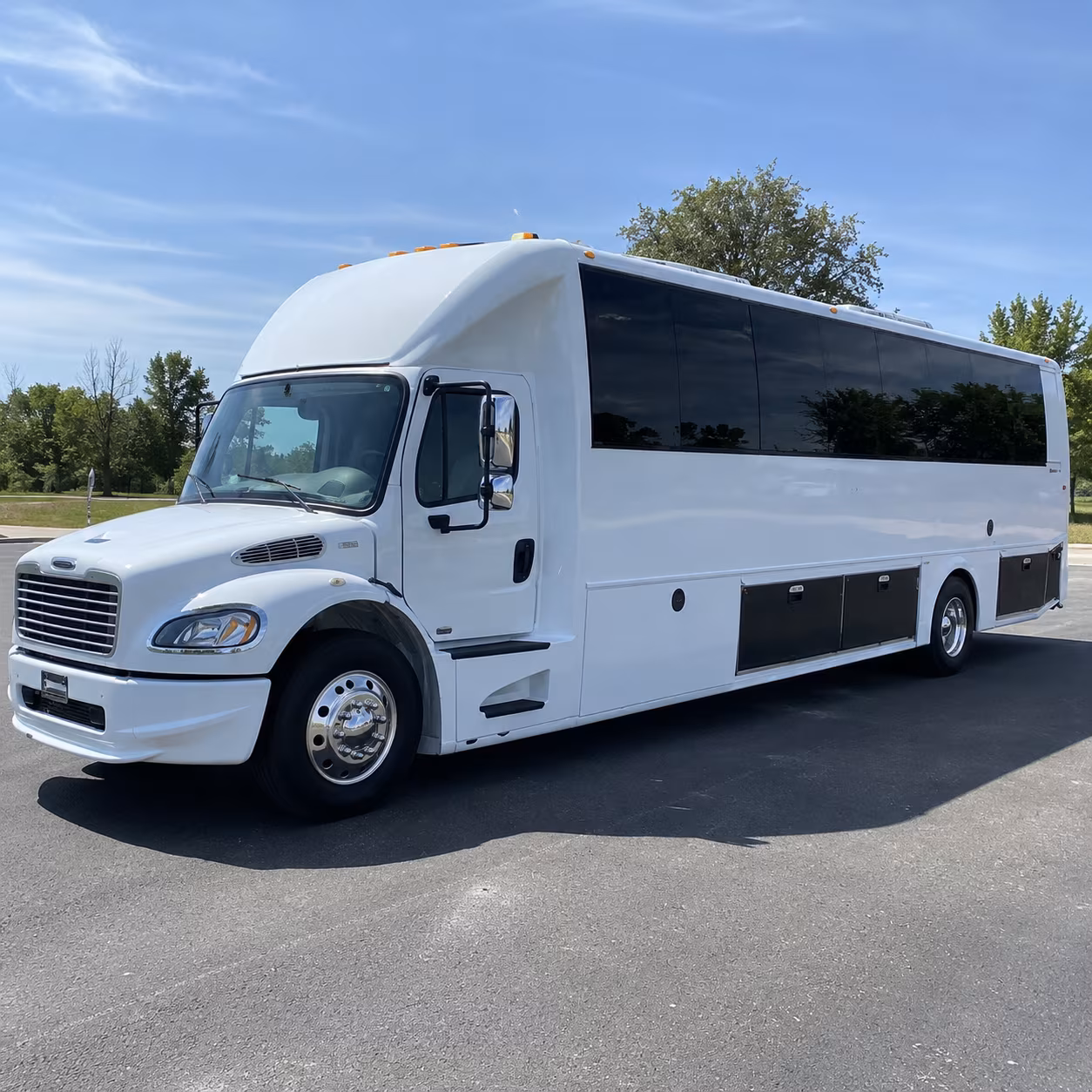 huntersville 40 passenger party bus