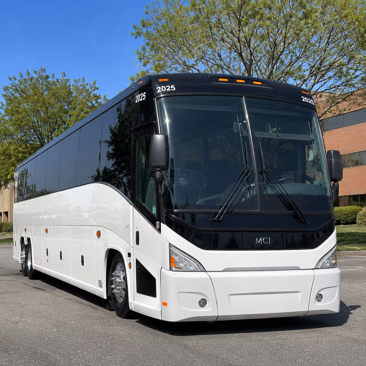 huntersville charter bus rentals for corporate office parks and business campuses