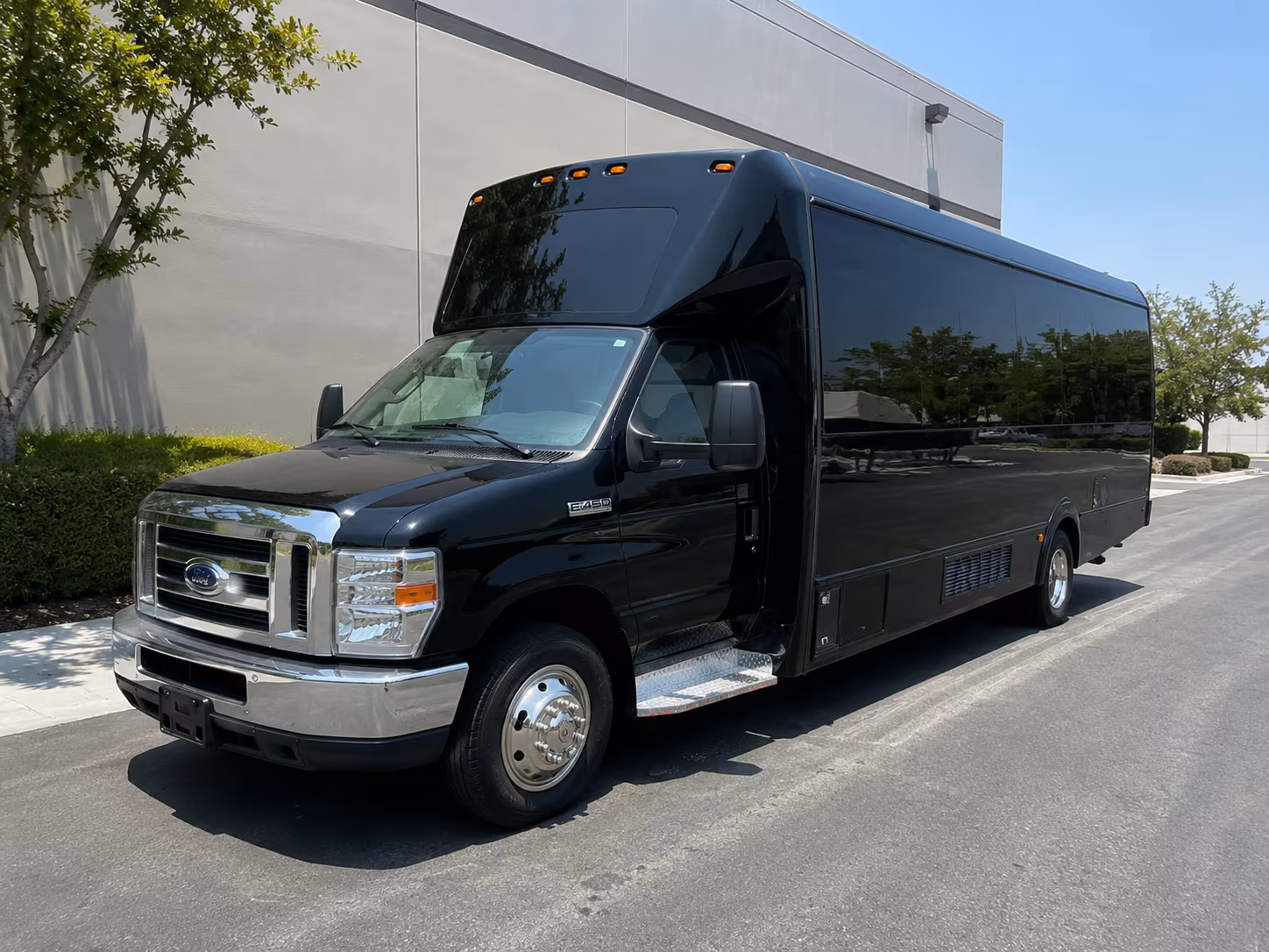 huntersville night out party bus rental