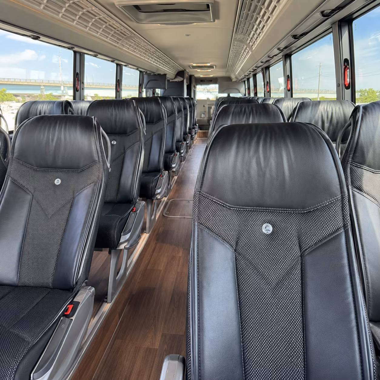 long distance charter bus trips from huntersville to asheville and the blue ridge