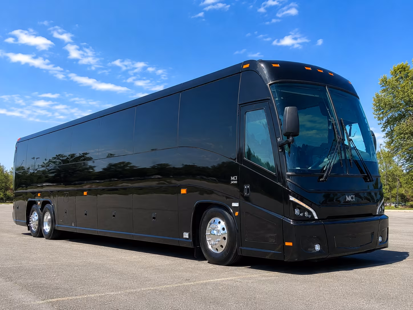 military base shuttle buses serving the huntersville region